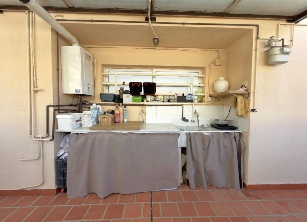 Property 2462 - Image 8